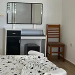 Ani Sea View Apartment
