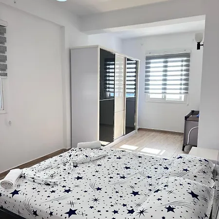Ani Sea View Appartement Sarandë