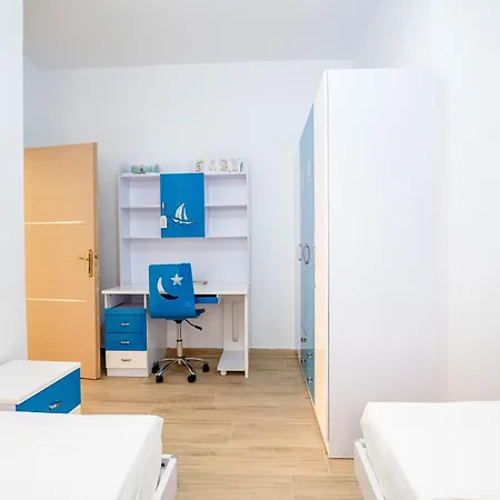 Ani Sea View Apartman *